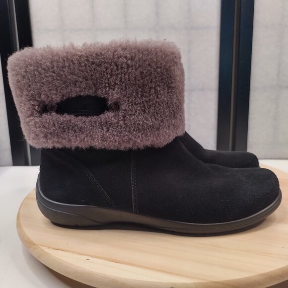 Abeo Zahra Suede Shearling Cuff Sheepskin Water Resistant Black Boots Women US 7 - Picture 1 of 12